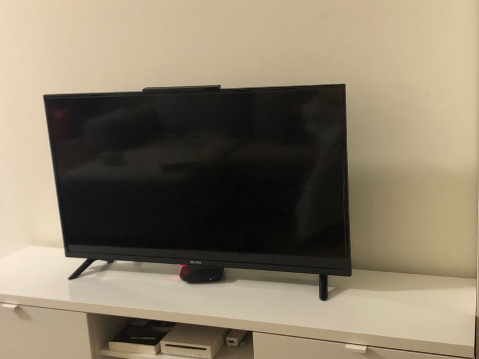 Tv Silver Plana 410983 SmartTV 43” LED FHD