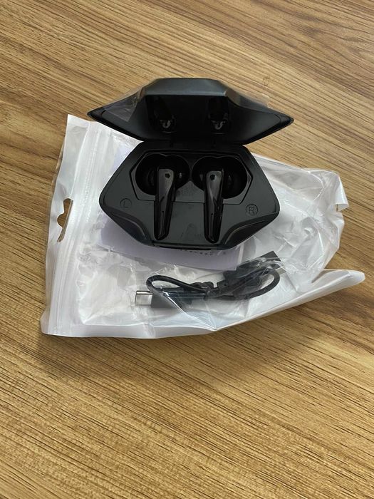 Навушники Bluetooth