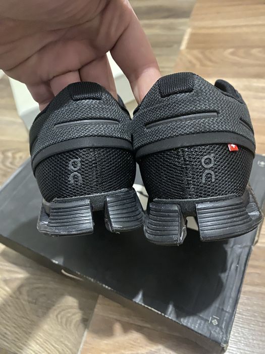 Кросівки Swiss Engineering On Running Cloud 5 Woterproof