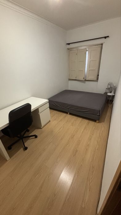 Quarto para arrendar