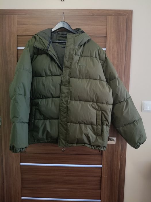 Nowa kurtka męska zimowa " Cropp" rozm. X XL