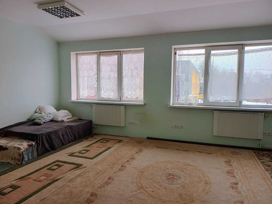 Без застави На  1-3 місяці 3-х кімн. частину будинку міс