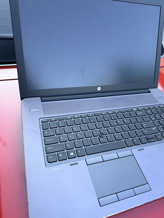Ноутбук HP ZBook 17 G4  Екран 17.3” / i7-7820HQ / 16GB / SSD 512GB / Quadro P3000 6GB робоча станція