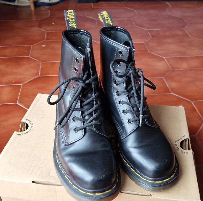 Troco Botas Dr. Martens