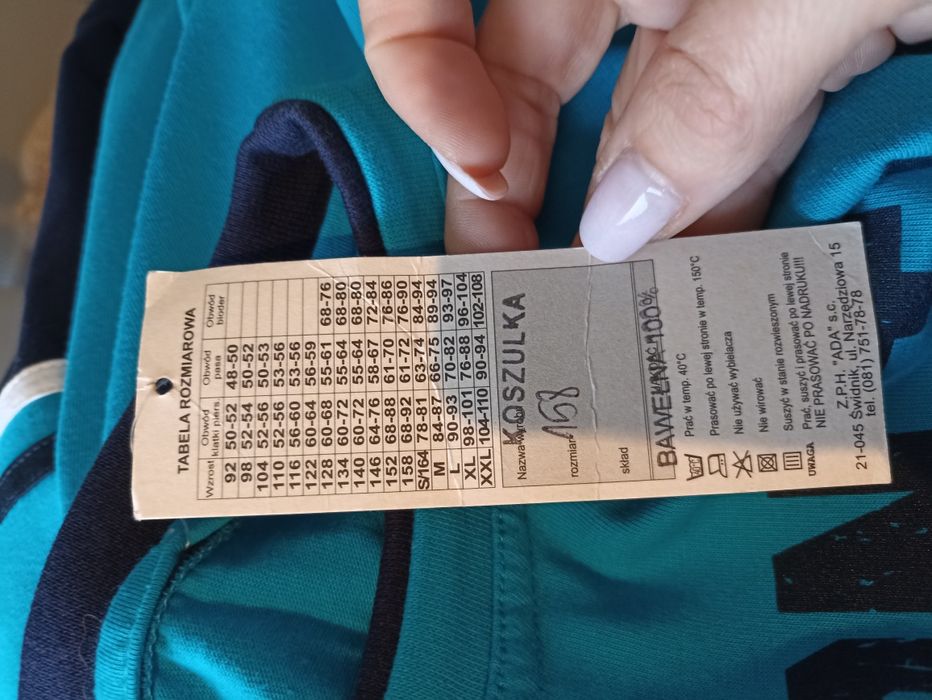 T-shirt z długim rękawem roz.158 A&D