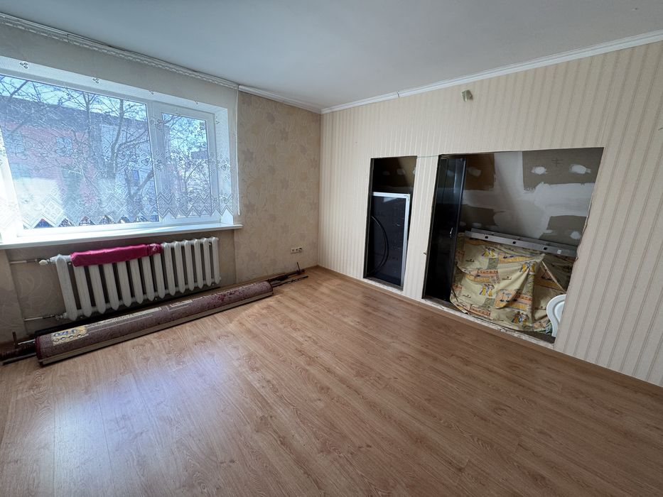 Продам будинок з ремонтом! 6 соток