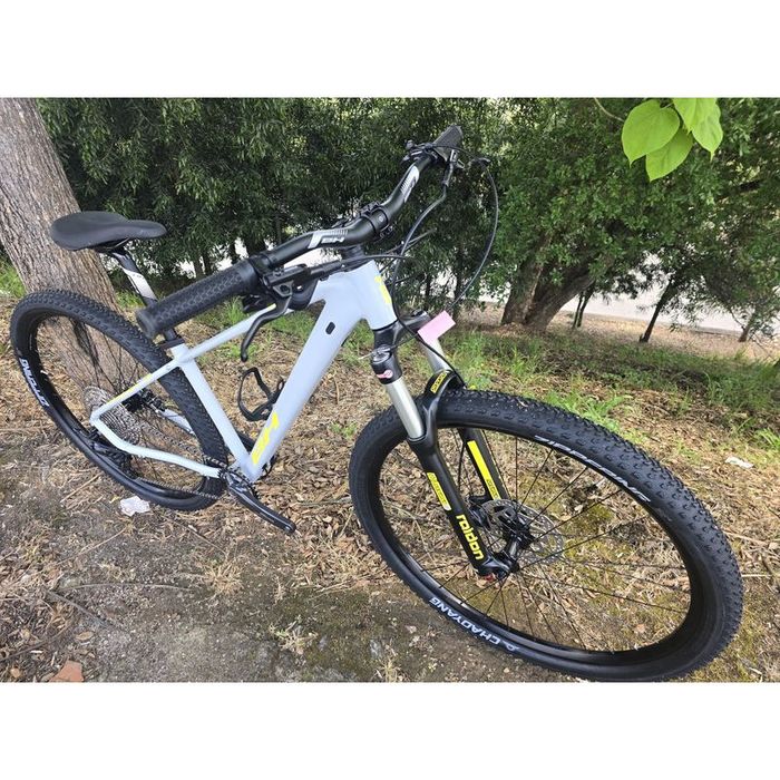 Btt 29 nova com suspensao a ar