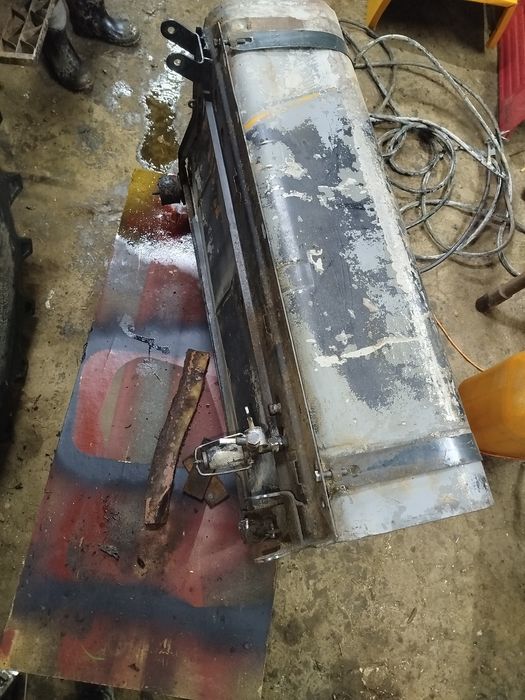 Sprzedam zbiornik paliwa