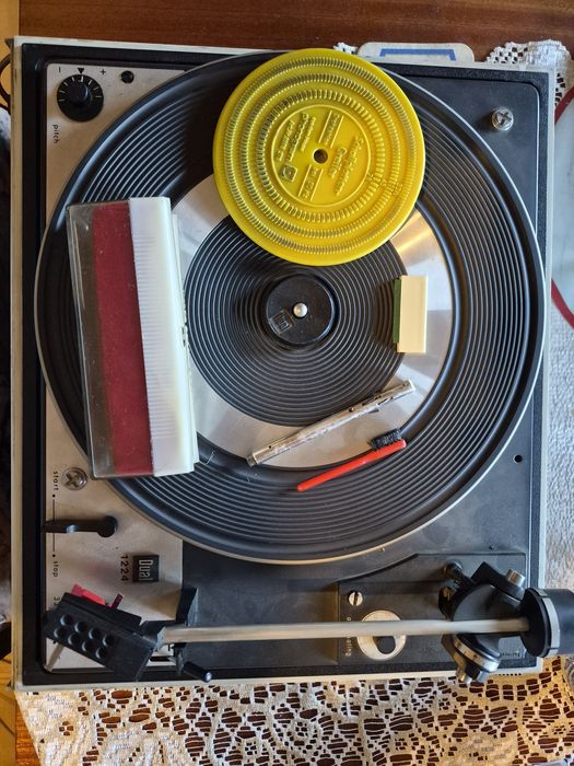 Adapter gramofon Dual HS 130 sprawny