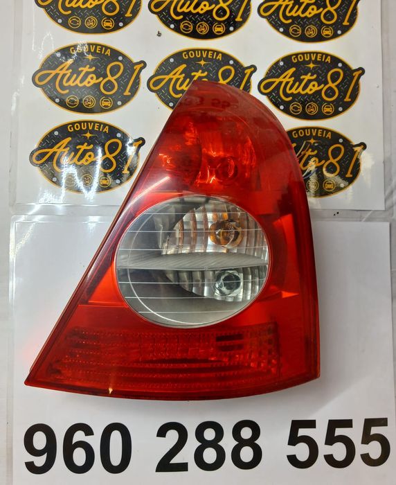 Farolim direito renault clio ano 2002