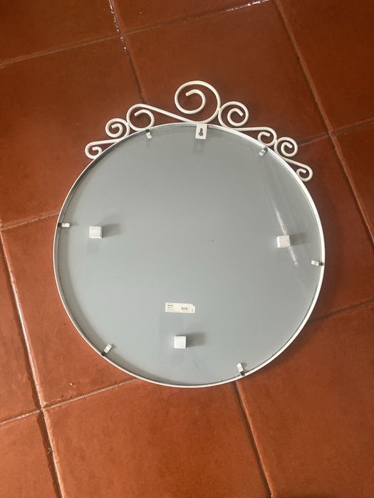 Espelho Ikea usado em muito bom estado