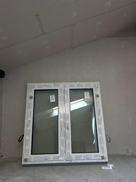 Okno PERFECTHERM 120x120