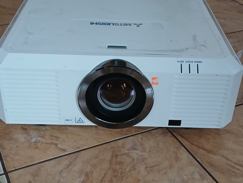 Projektor Mitsubishi