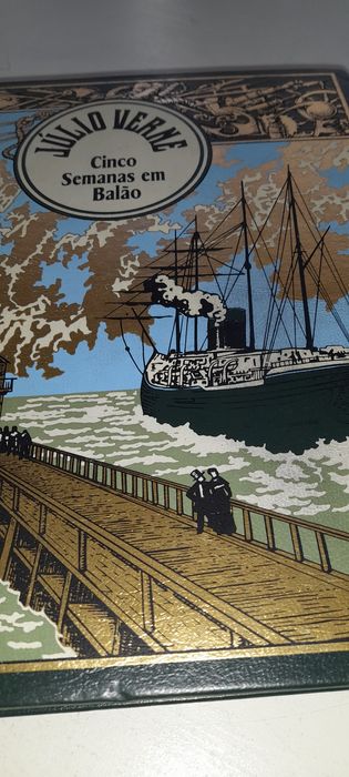 Livro de Júlio Verne cinco semanas em balão