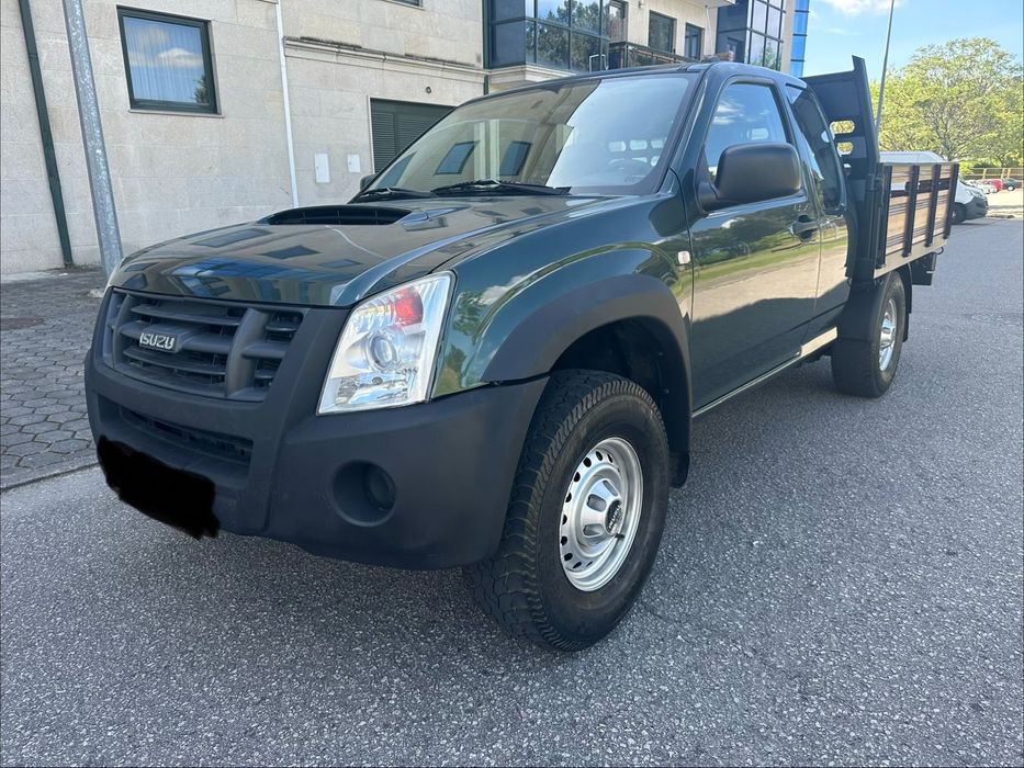 Isuzu D-Max 4x4 Space Cab Custom