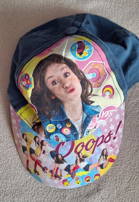 Zestaw czapek letnich dla dziewczynki,dżokejki i kapelusik Pikachu