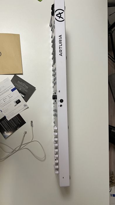 Міді клавіатура Arturia KeyLab Essential 61 Mark 3