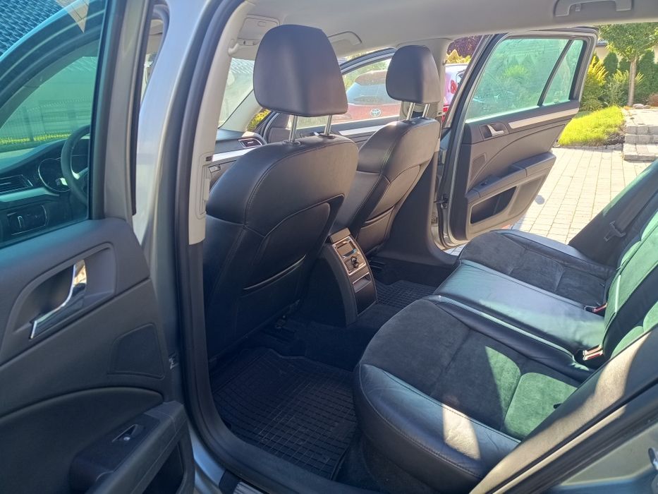 Samochód osobowy Skoda Superb II combi