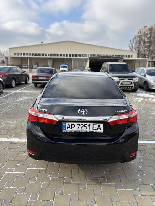 Тойота Королла продам