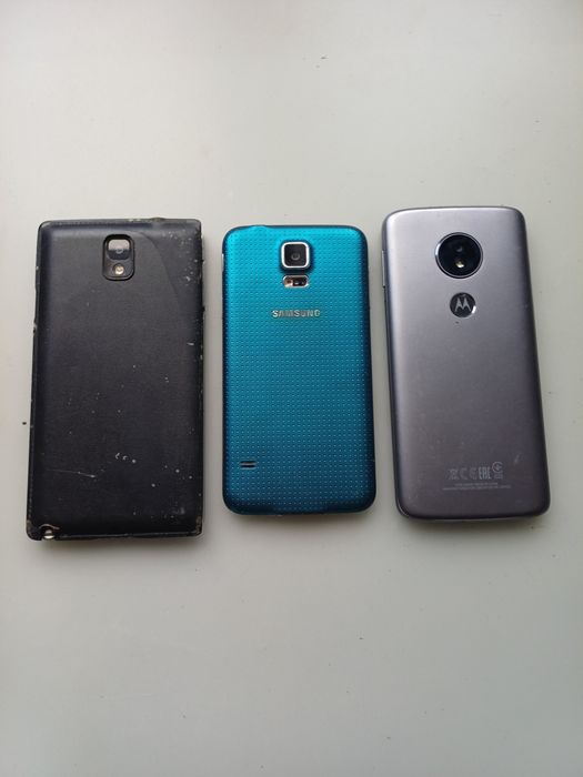 Telefony Galaxy note 3 i S5 oraz Motorola e55