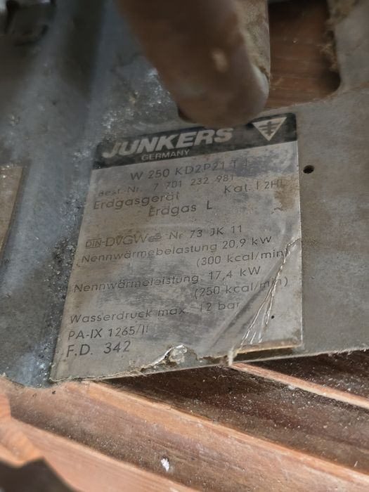 Piecyk junkers- podgrzewacz wody
