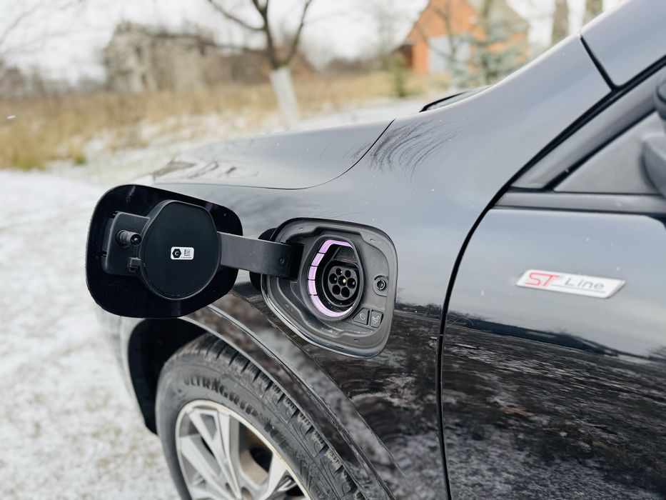 Ford Kuga 2.5 PHEV ST-Line AWD 2022рік Official