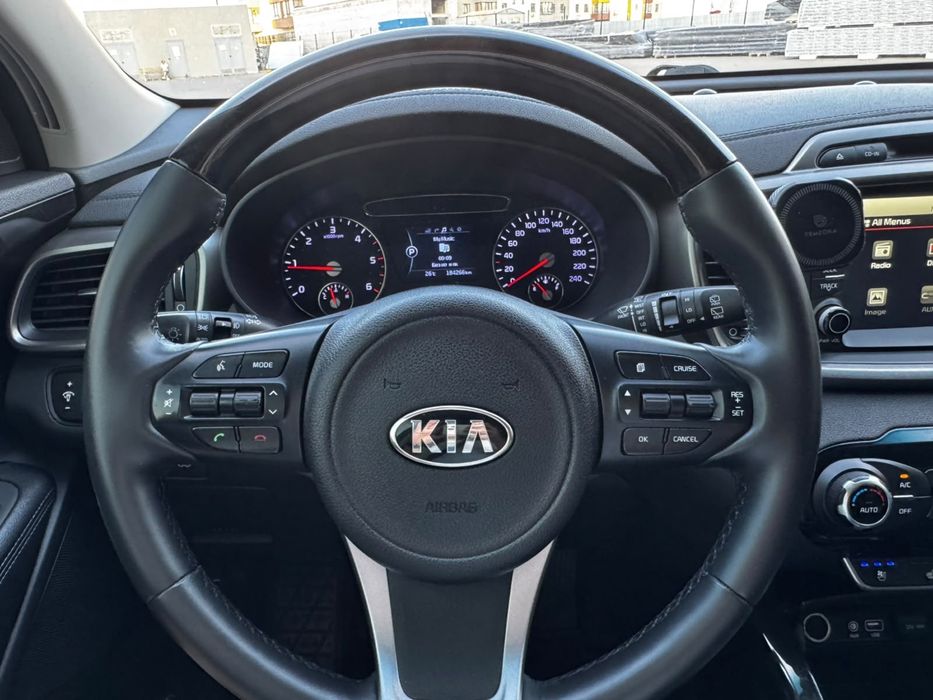 Kia sorento. Кроссовер дизель автомат