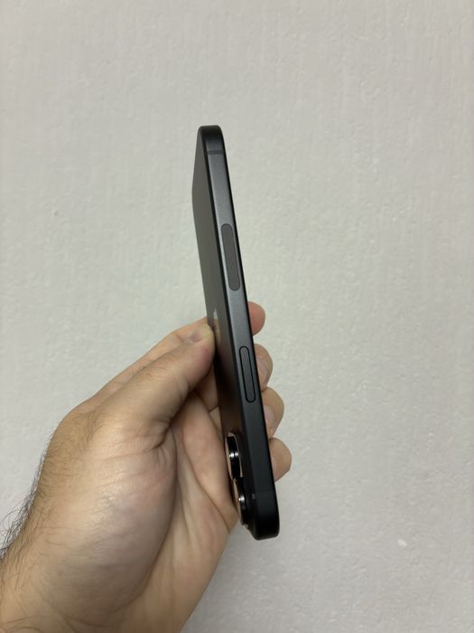 iPhone 15 128gb Black esim