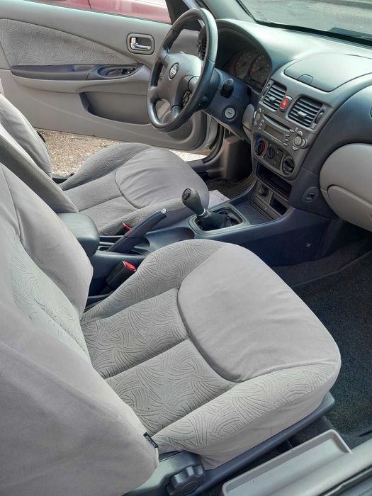 Nissan Almera 1.5 N16 particular