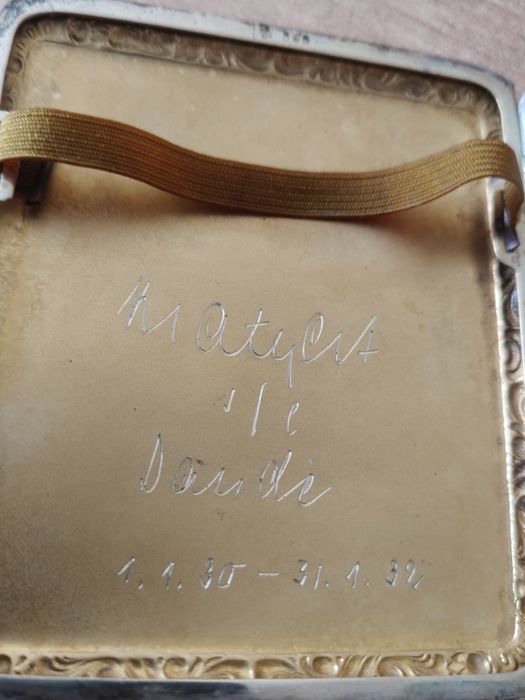 Srebrna papierośnica or 800 waga 88,61