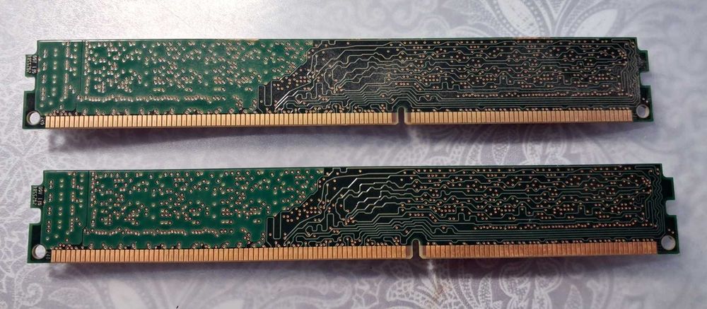Ram Pamięć do  PC -KINGSTON-    2X4GB DDR3 1600MHz Używana sprawna