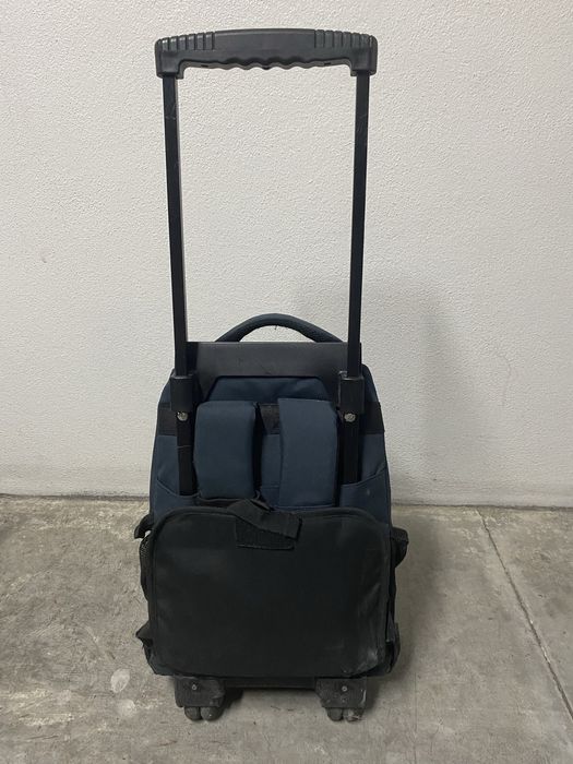 Mochila para crianca com troley - Totto