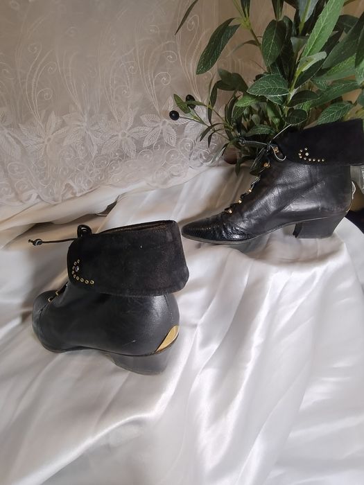 BALLY skórzane botki damskie 37 luksusowe czarne sznurowane Italy premium