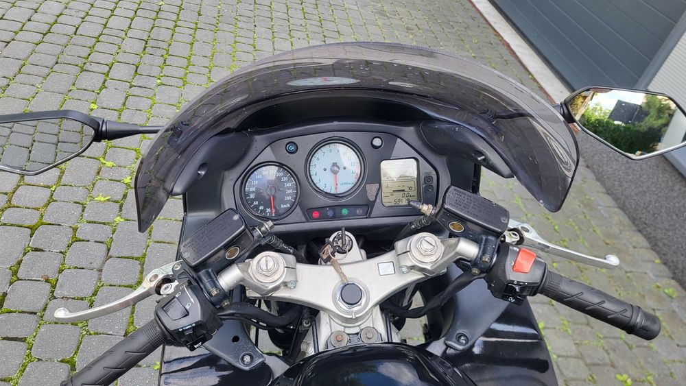 Honda VFR 800 Fi zarejestrowana niski przebieg