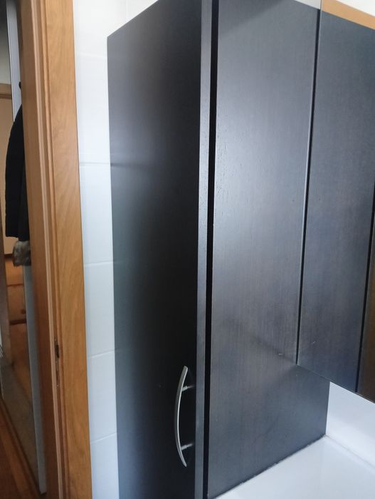 Móvel de casa de banho semi-novo...