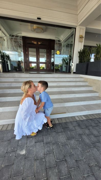 СУКНЯ МІНІ МУСЛІНОВА З РЮШАМИ біла бренд mbocharova