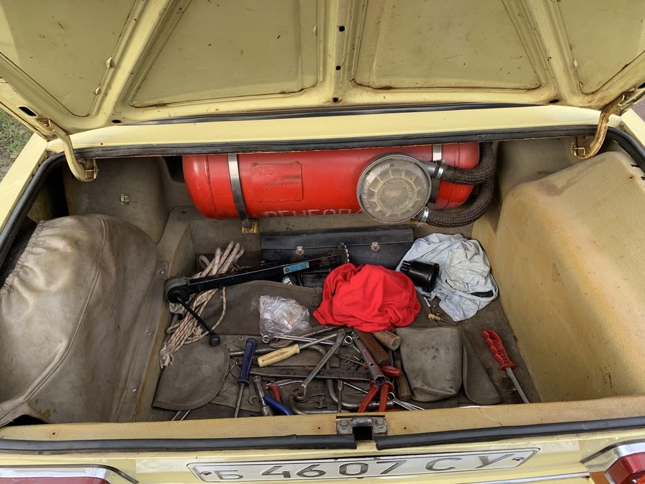 Продам авто ВАЗ 2103 ЦЕНА НА ОТДАЧУ