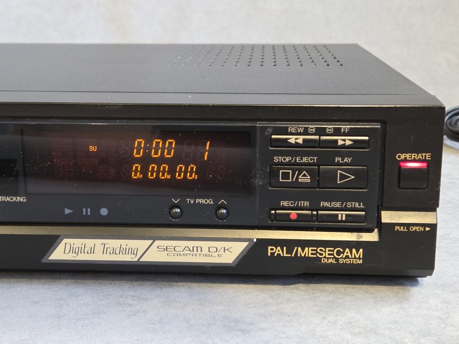 Wideo JVC HR-D 522 A (DK).