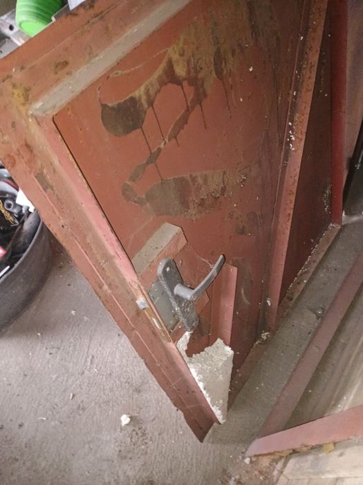 Drzwi do garażu strychu 95x115