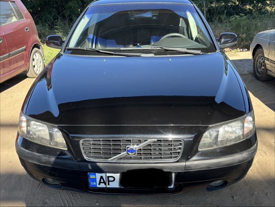 Вольво S60 в гарному стані