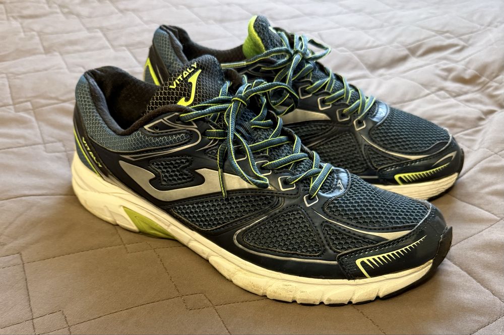 Кросівки joma розмір 46