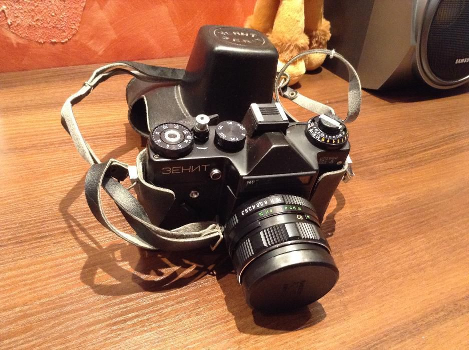Новый фотоаппарат Зенит - ZENIT ET с кожаным чехлом. НЕ ИСПОЛЬЗОВАЛСЯ