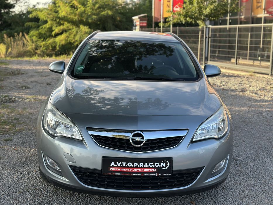 Opel Astra 2011 VIN W0LPD8EU6B8068464 фото оголошення 2 з 8