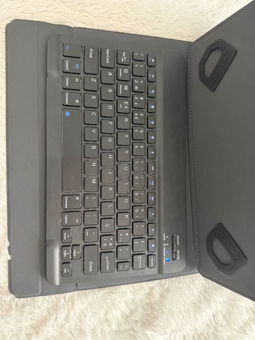 estojo com teclado bluetooth magnético para tablet 11”