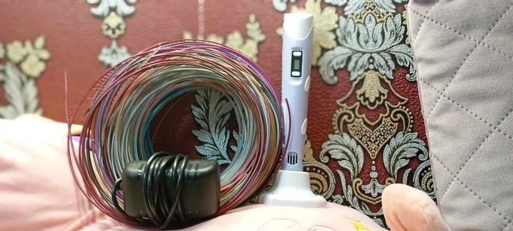 Продається 3D-ручка б/у