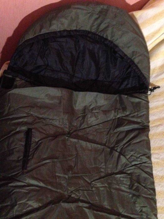 Зимний спальный мешок THE NORTH FACE в отличном состоянии