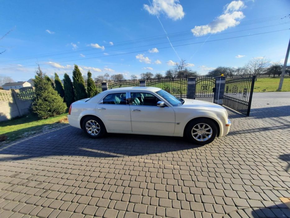 Chrysler 300C ( Z Gazem!)