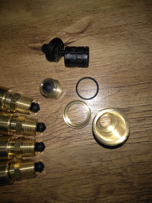 Продам, автоматический воздухоотводчик