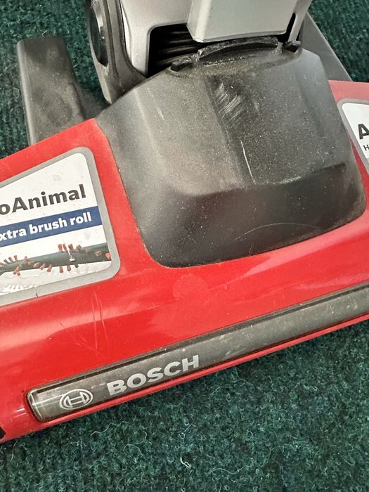 Вертикальний пилосос Bosch ProAnimal 25.2V BCH6ZOOO