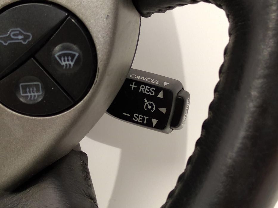 VOLANTE TOYOTA PRIUS FASTBACK 2003 -4510047071C0